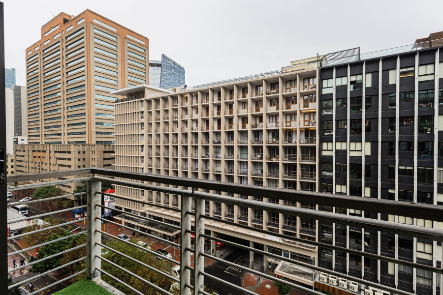 2 Bedroom Property for Sale in Cape Town City Centre Western Cape